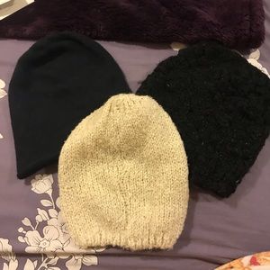 Beanie lot/ bundle - H&M ,F21, and urban outfitter